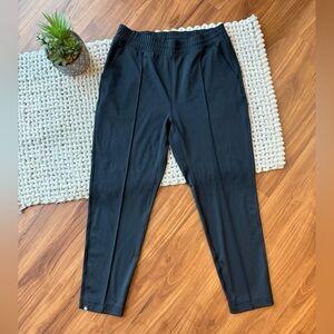Oiselle Women’s Front Pleat Track Pants